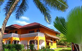 Mnarani Beach Cottages